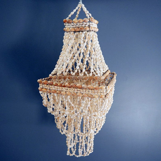 Chandelier square tier white nassa