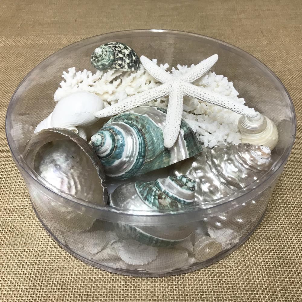 Coral cylinder - jade green, pearl and white