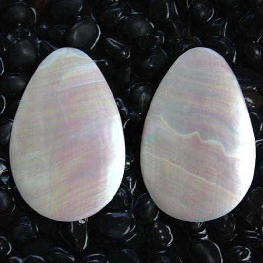Nautilus pearl ovoid large small piece