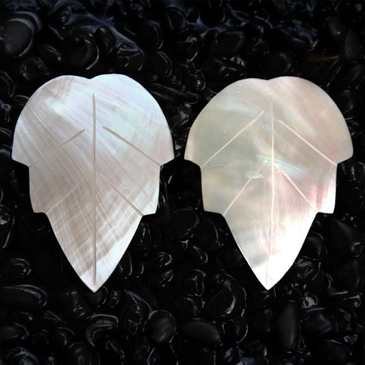 Nautilus pearl Ivy leaves large pair