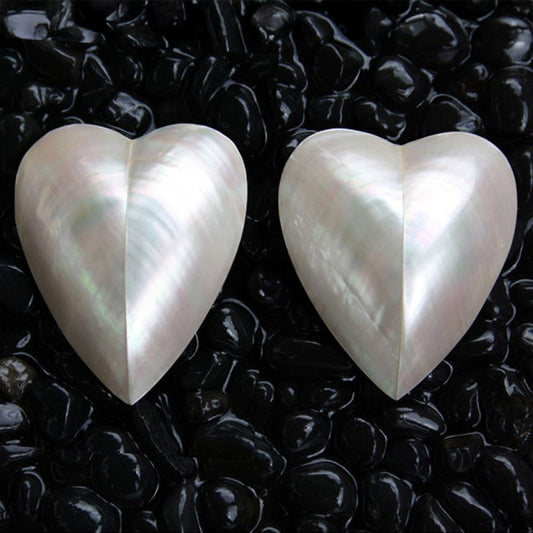 Carmelite flat heart pearled