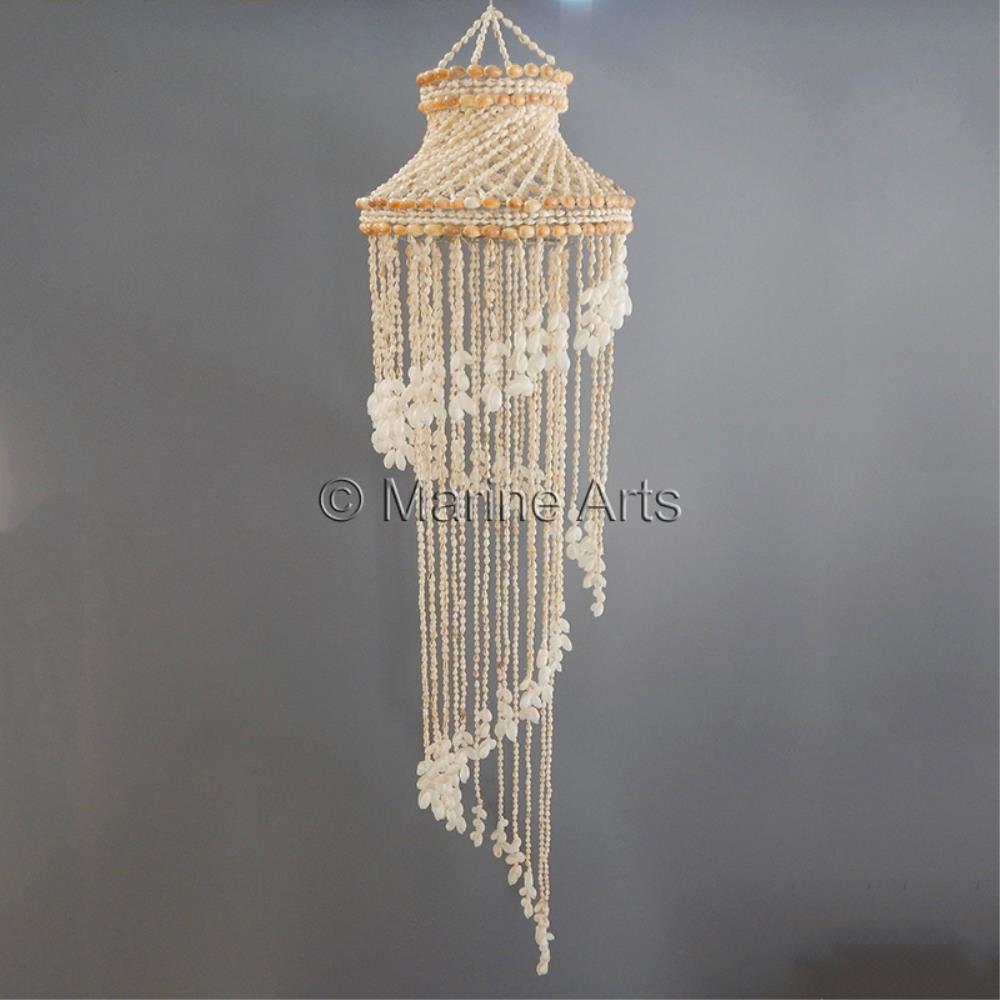 Chandelier spiral white nassa bubble