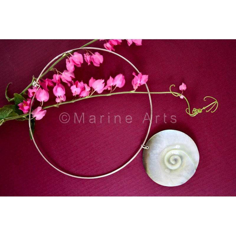 Carved pearl shell without cord 13