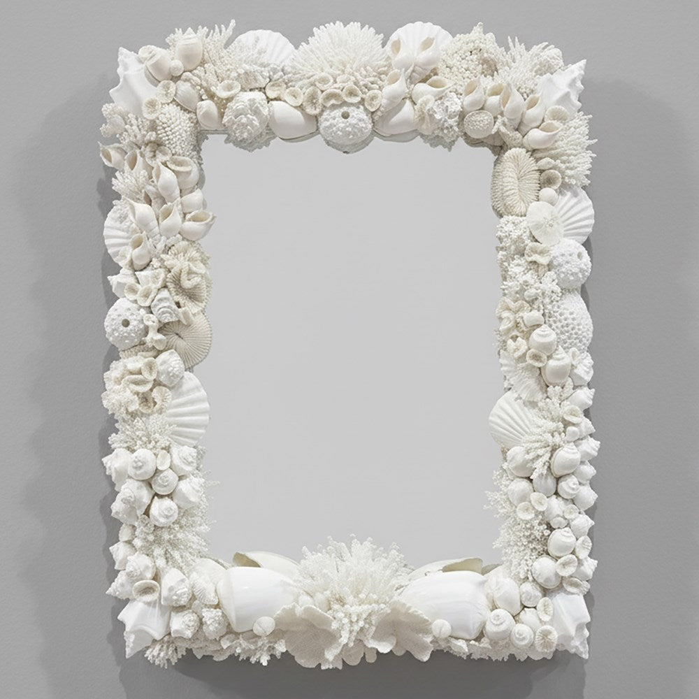 Mirror coral shell - white